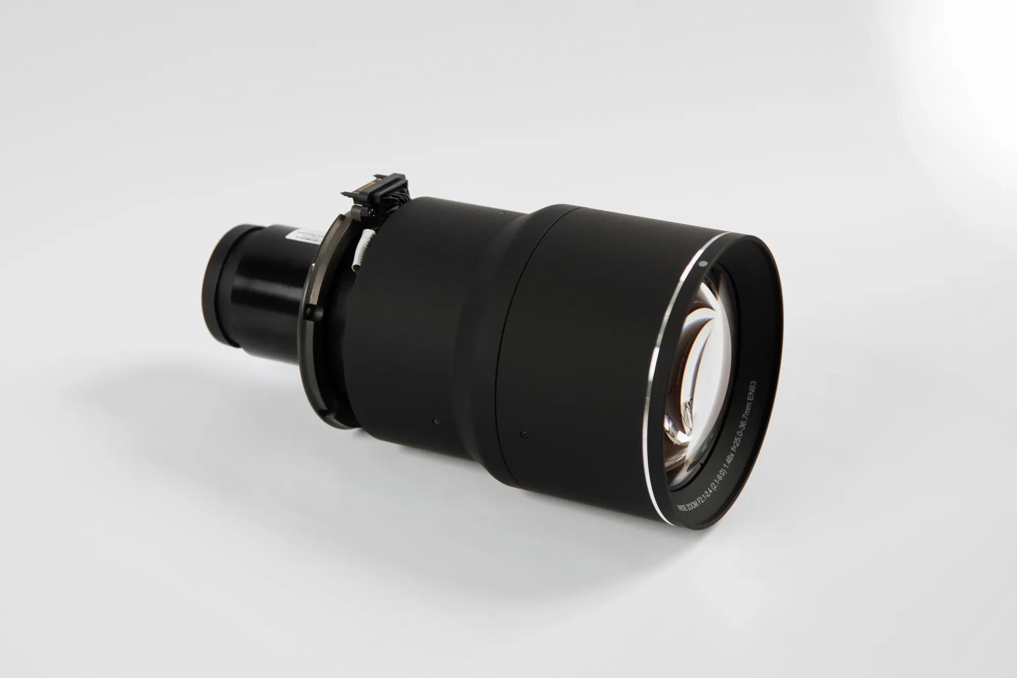 FLC 1.1 – 1.61:1 (EN83) lens