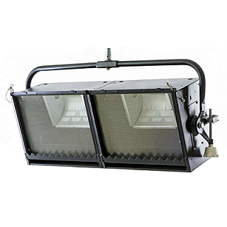 Iris 2 - 1250W x 2 horizontal cyclorama image 1