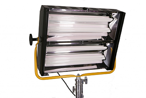 De Lux 4 CYC P.O. image 1
