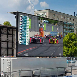 LED-Truck 80 m² Bildschirm, Auflösung: 6 mm SMD, Drehbarer Mast +/- 180° image 1