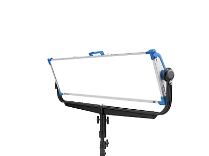 Skypanel S120-C, PO image 3
